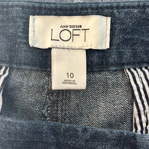 LOFT Blue Jean Shorts Classic Cuffed Design - Picture 2 of 12